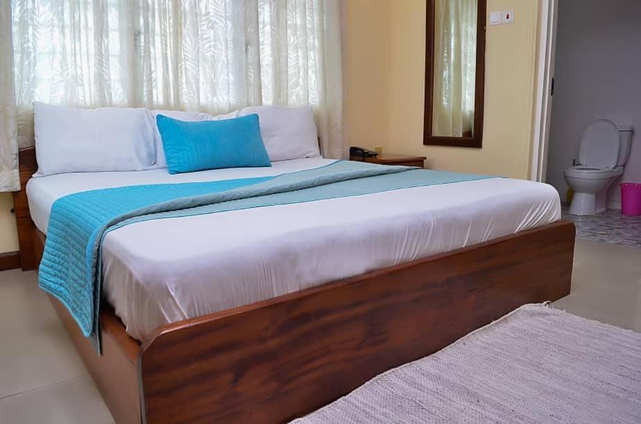 Hotel Loreto Cape Coast Exterior foto