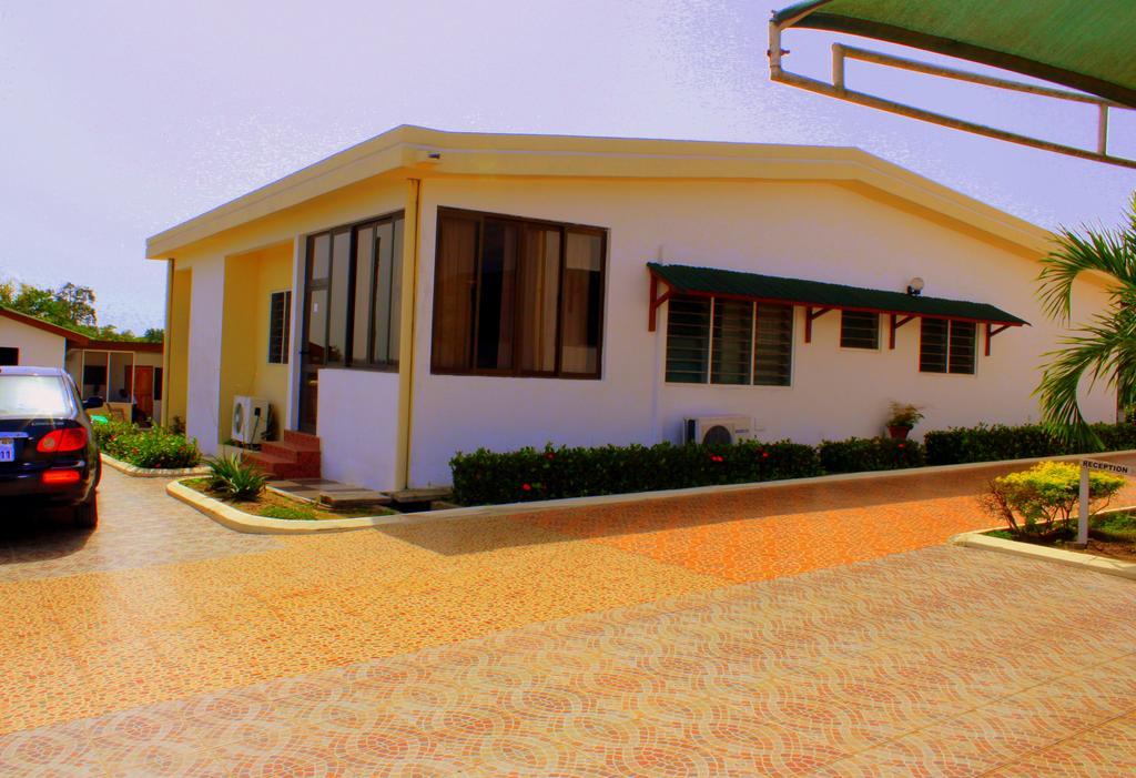 Hotel Loreto Cape Coast Exterior foto